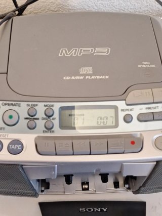 Sony Radio CD Cassette MP3