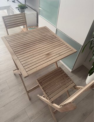 Mesa y 2 sillas madera terraza/jardín