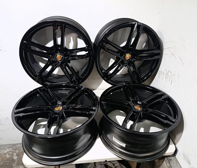Juego de Llanta Porsche Macan 95B 19 pulgadas