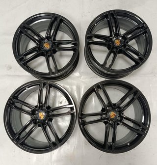 Juego de Llanta Porsche Macan 95B 19 pulgadas