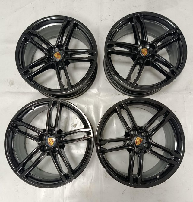 Juego de Llanta Porsche Macan 95B 19 pulgadas