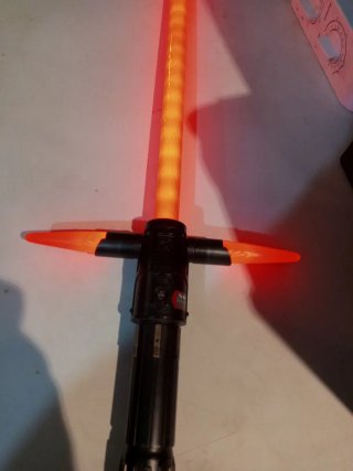 Espada Star Wars Kylo Ren