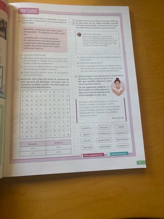 Religión Católica. 2 Secundaria Edén Revuela