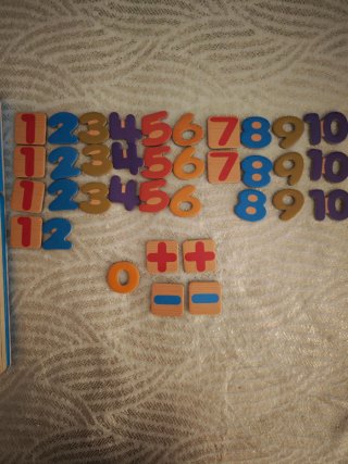 Aprende a contar con Pocoyó Libro con piezas en...