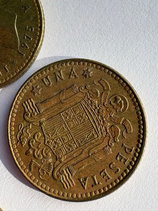 Lote 67 monedas 1 Peseta 1975- estrellas completas