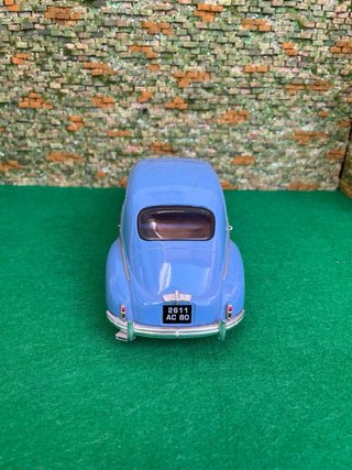 Peugeot 203 1954 – Escala 1:18 Solido