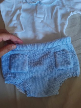 2 Conjuntos bebé camisa y pololo tejido