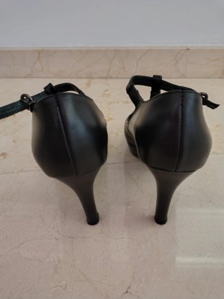 Zapatos de Piel Patricia Miller talla 39