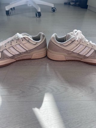 Zapatillas Adidas Forum Blancas y Grises