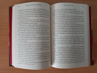 Al Borde del Oscuro Mar de Las Tinieblas Libro 1