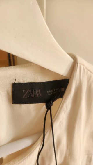 Top Zara Blanco Volantes