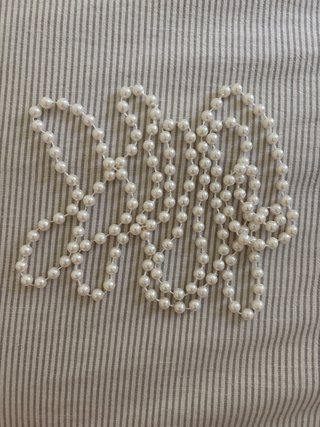 Collar de perlas blanco