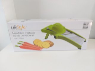 Mandolina profesional LifeStyle regulable 0–9 mm