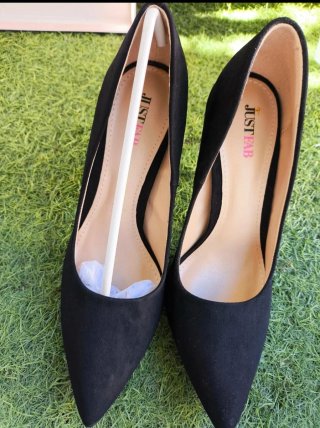 Zapatos de tacón negro JustFab talla 38 con caja