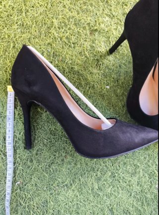 Zapatos de tacón negro JustFab talla 38 con caja