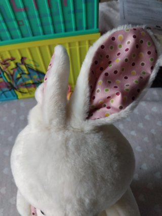 Peluche coniglio bianco con fiocco