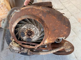 Motor Vespa 150