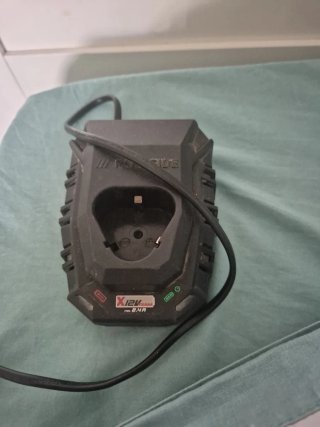 Cargador Parkside 12V