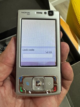 Nokia N95 Caja y accesorios