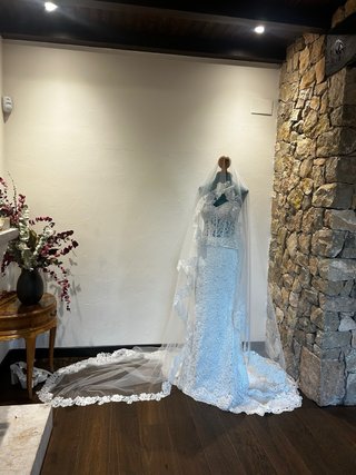 Vestido de Novia Talla S Encaje y Pedrería(perlas)