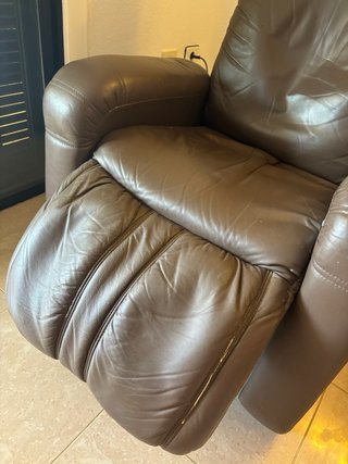 Sillón masaje KEYTON Scan Cuero Marrón