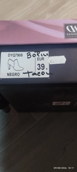 Botines de tacón negras