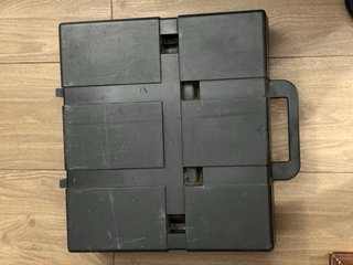 Máquina de escribir Olivetti Studio 46 original