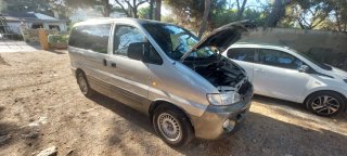 Hyundai H-1 2000