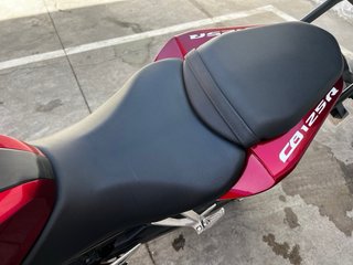 Honda CB 125 R Roja y Plata