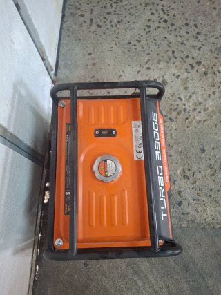Generador Eléctrico Turbo 3300W
