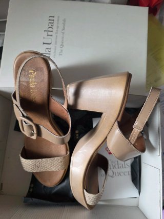 Zapatos Wonders,pitillos,paula urban, etc