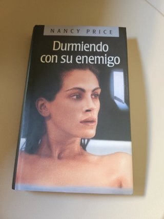 2x1 Durmiendo con su enemigo