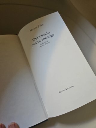 2x1 Durmiendo con su enemigo