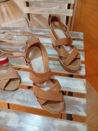 Sandalias cuña esparto marrón beige