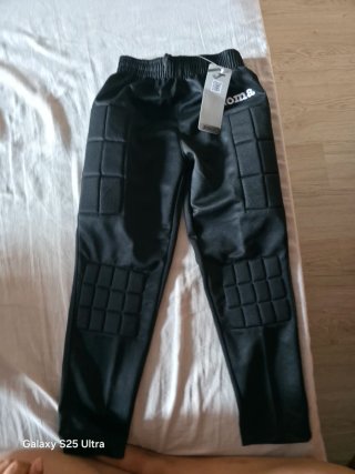 Pantalón de portero Joma con protecciones talla 10