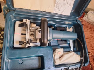 Fresadora Bosch GFF 22-A