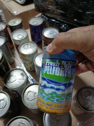 Lotto di 19 lattine di birra antiche e rare da collezione