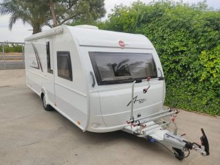 Caravana Bürstner Averso Top