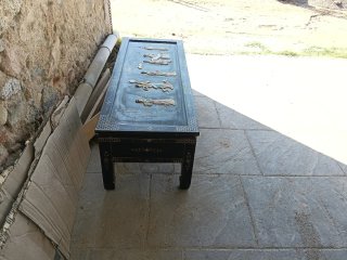 Mesa Centro Oriental Negra Madera