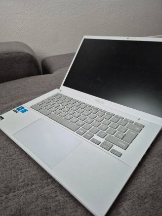 Asus Chromebook blanco