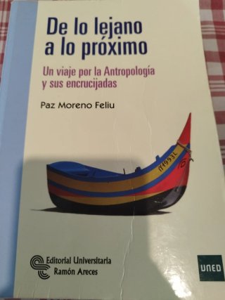 De lo lejano a lo próximo un viaje por la antro...