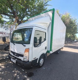 Nissan Cabstar 2010