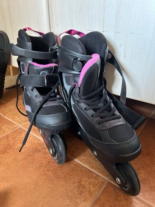 Patines Oxelo, 41, con casco y protecciones