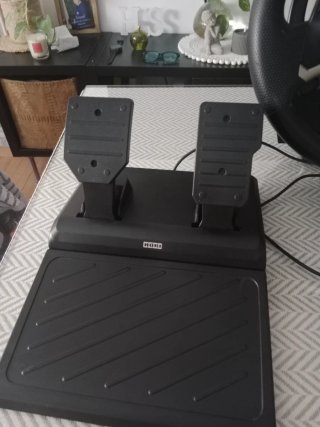 Volante PS4/PS5/Xbox/PC con Pedales