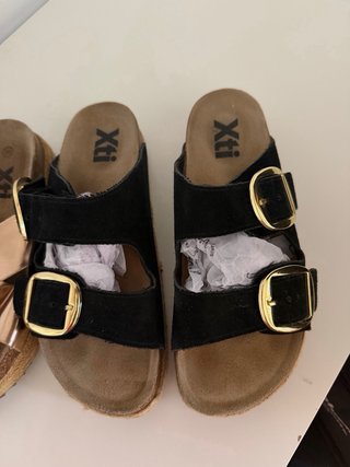 Sandalias
