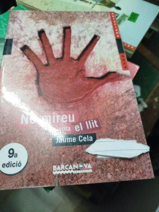 No mireu sota el llit