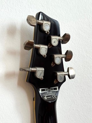 Guitarra Ibanez SZ 520