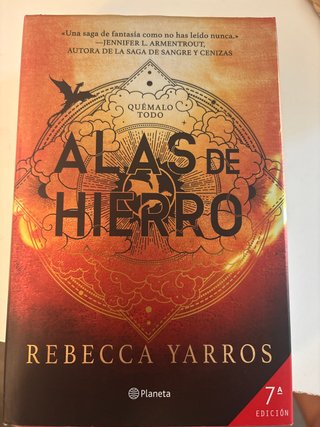 Alas de hierro