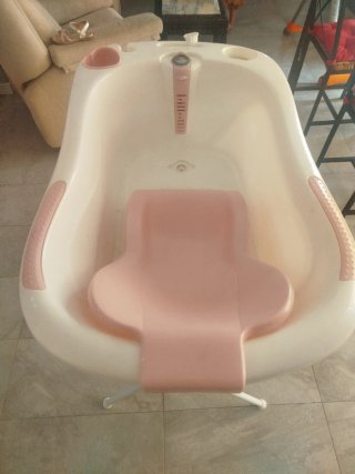 Bañera para bebé con soporte OLMITOS
