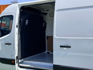 Renault Master 2021